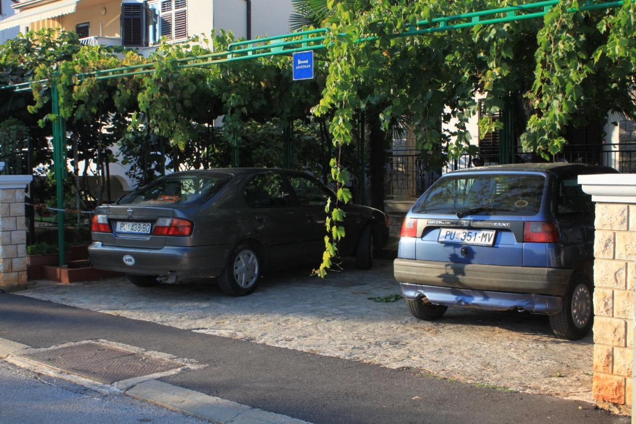 Apartments With A Parking Space Umag - 7094 Exteriér fotografie